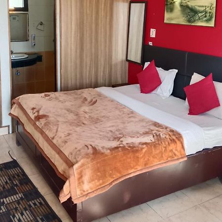Shikha Resort Ewentbliz Bhīm Tāl Extérieur photo