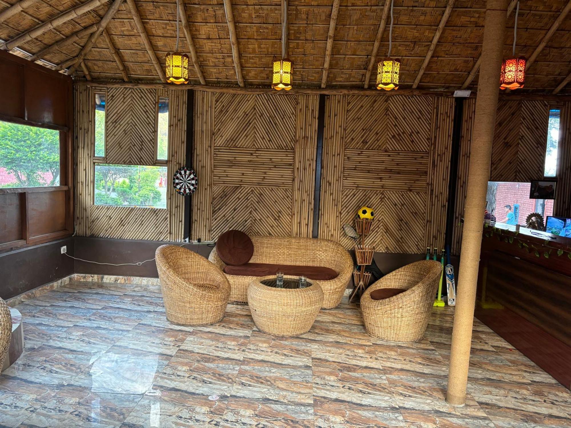 Shikha Resort Ewentbliz Bhīm Tāl Extérieur photo