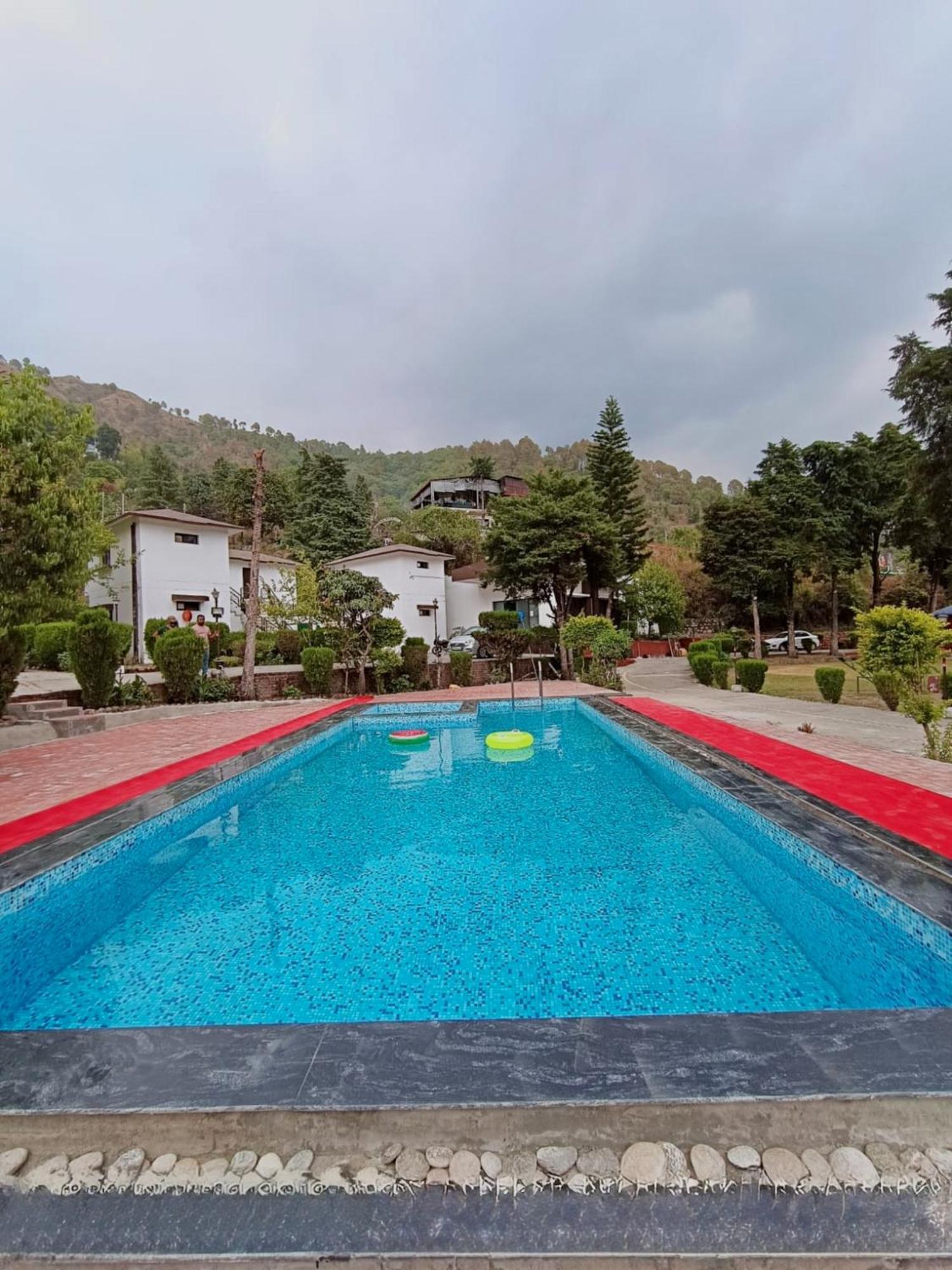 Shikha Resort Ewentbliz Bhīm Tāl Extérieur photo