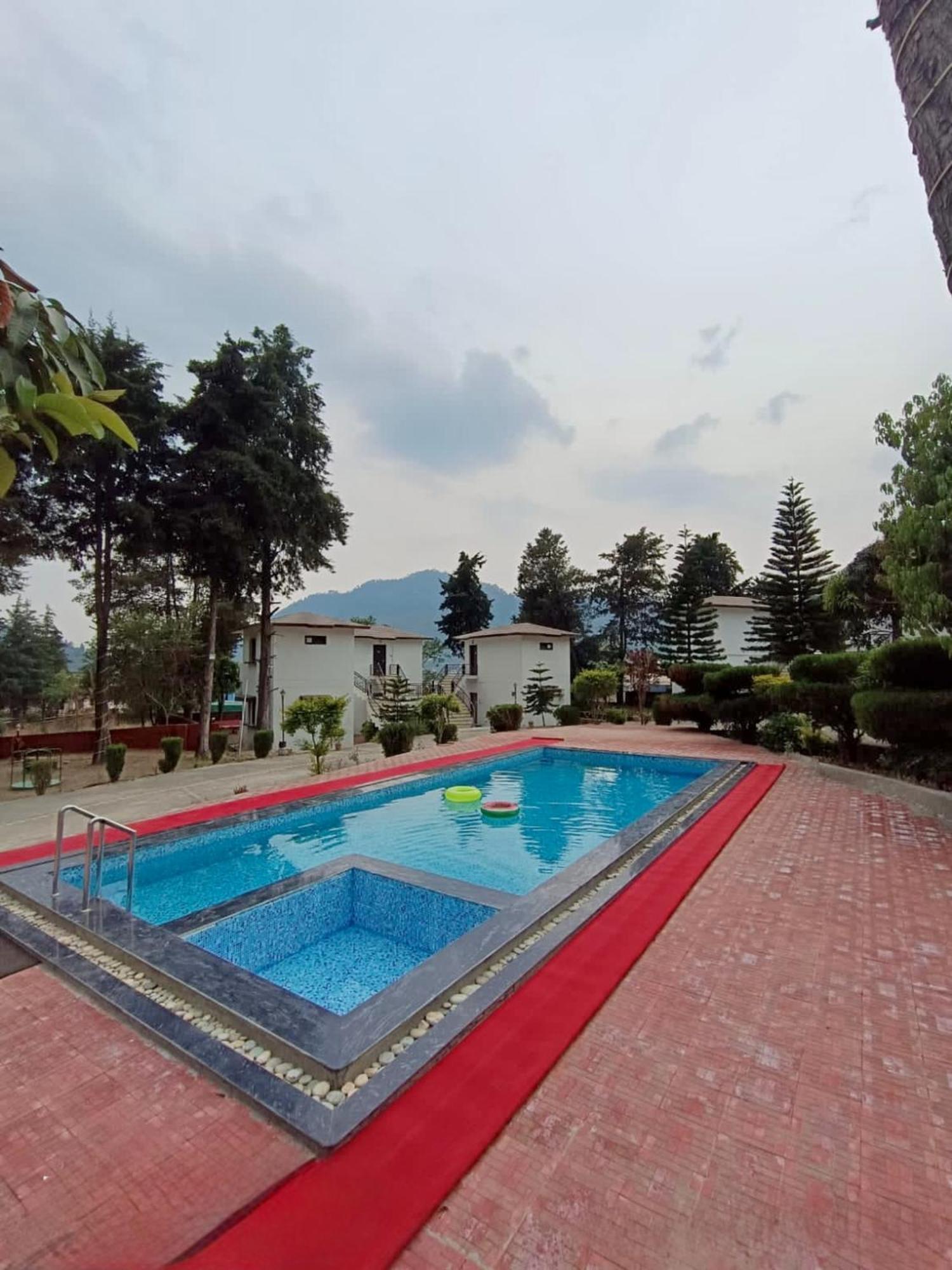 Shikha Resort Ewentbliz Bhīm Tāl Extérieur photo